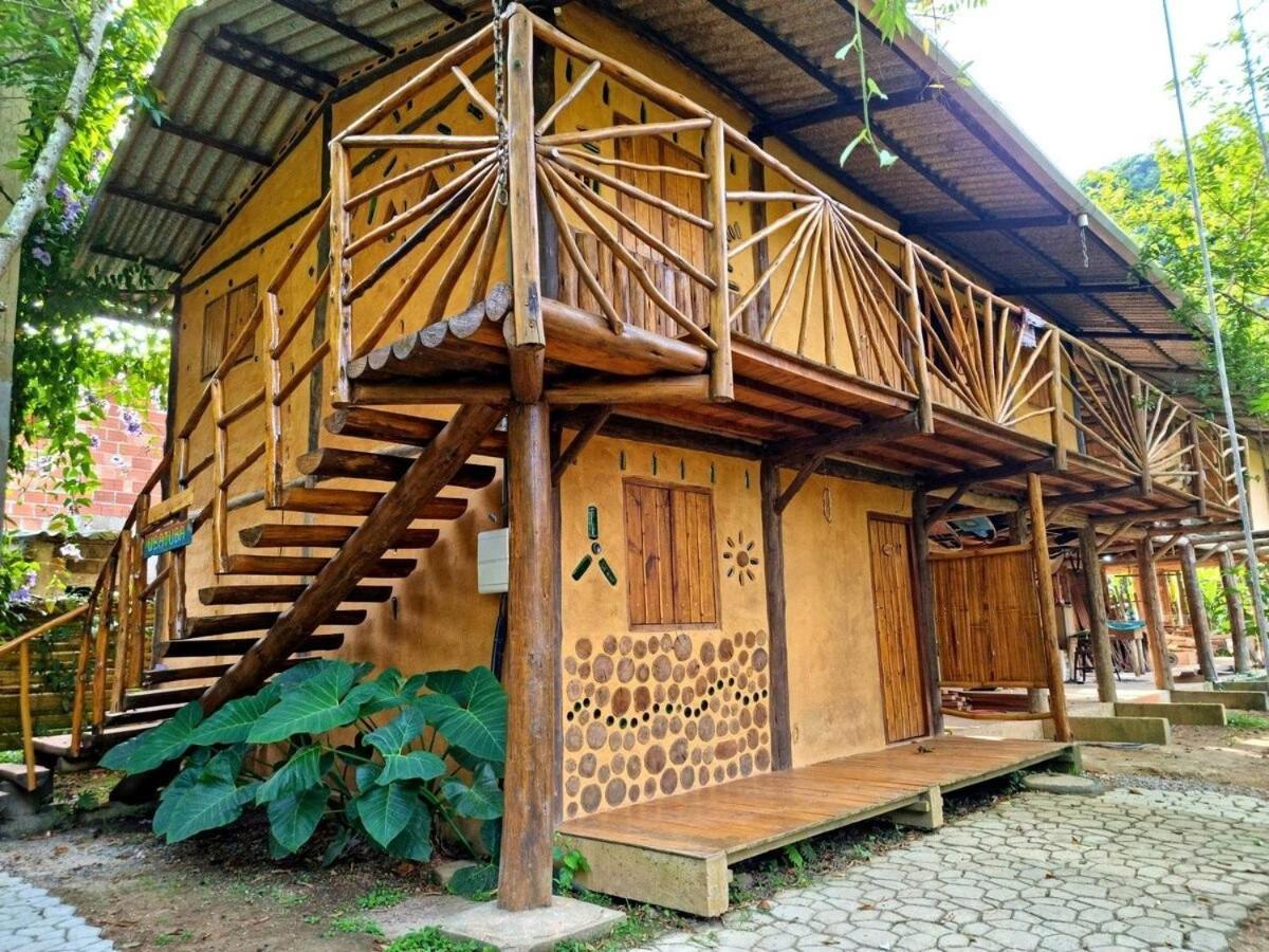 Cambuca Surf Skate Villa Ubatuba Eksteriør billede
